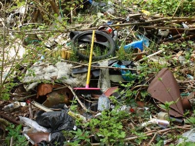 Déchets dangereux : conservez-les jusqu’à la réouverture des déchetteries