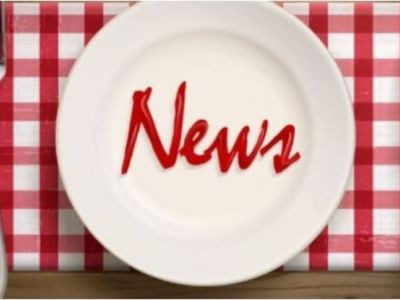 assiette fourchette couteau avec le mot news