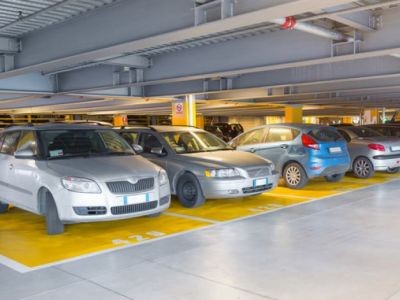 Les parkings compensent la facturation au quart d’heure par des forfaits horaires plus chers